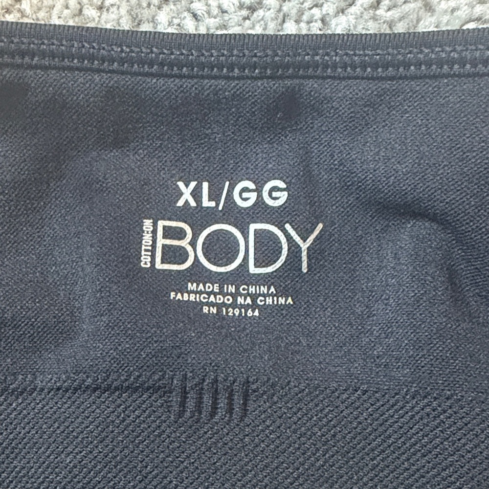NWT COTTON ON Black Ribbed Tiny Crop XL - Picture 3 of 3
